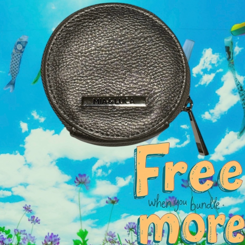Free 💟Mia & Luca Metallic Coin Purse